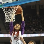 덩크슛 성공한 '씨스타' <b>보라</b>