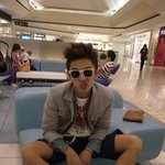 유아인 극<b>세사</b> 다리, 눈물날 지경