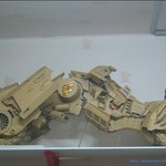 일본 도쿄 오다비에 있는 18미터 거대건담을 향한 정크아티스트의...