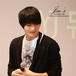 <b>손등</b>에 피카츄 붙힌 '영웅재중'