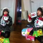 선물에 파묻힌 걸스데이 <b>민아</b>