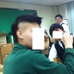 교실에서 <b>gd</b>머리로 이발당한남자 有有有★ㅋㅋㅋㅋ