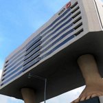 <b>로드뷰</b>에 뜬다는 발달린건물!! 위풍당당하네요ㅋ