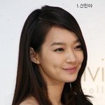 너넨 제발 염색하지마, <b>흑발</b>인 딱인 여자 연예인