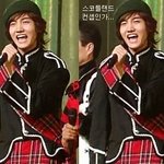 <b>손발</b>이 오글거리는 아이돌컨셉