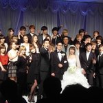 결혼식장에 오랜만에 모습을 보인 'f(<b>x</b>)엠버'