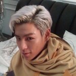 아이돌 알록달록 머리<b>색들</b>