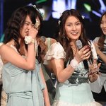 1위하고 트로피가 너무 좋았던 <b>아이돌들</b>