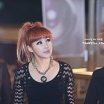 <b>2ne1</b> 박봄, 이젠 쇄골도 실종됨