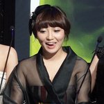 '<b>miss</b> a' 민, 속살 비치는 옷