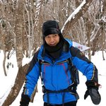 홀로 외로이 눈길 <b>산행</b>중인 이승기