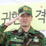 제대 이진욱 “<b>관물대</b>에 최지우 아닌 틴탑 사진 붙여놔” 왜?