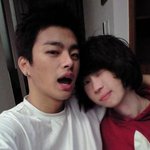 슈퍼스타<b>k</b>  "서인국" 여친과 다정하게 한컷