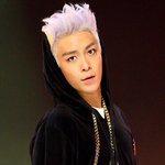<b>포스</b>가 남다른 외모의 남자 아이돌들
