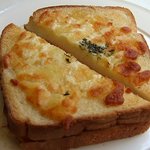 맞벌이 부부의 아침<b>식사</b> 뚜레쥬르 포카치빵