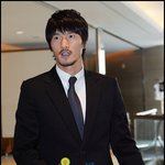 미남 프로축구 스타 조재진 은퇴 선언 "<b>약물</b>치료 사실상 불가능"