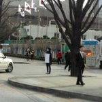 태어나서 처음으로, 1인시위 하고왔습니다.