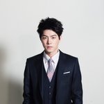 매력만점 엠비오 모델 <b>홍종현</b> 면접패션