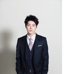 멋진남자 <b>엠</b>비<b>오</b> 모델 홍종현 취업패션