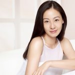 긴생머리도 아름답게 <b>소화</b>하는 이미연 화보