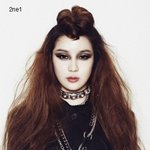 컨셉이 이상한 화보 찍은 <b>아이돌들</b>