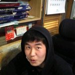 여러분 둘중 누가더 괜찮은지 투표 부탁드려봐요~!!