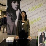 김옥빈 <b>팬사인회</b>에서 ㅋㅋㅋ여신포스