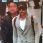 박유천 공항<b>직찍</b>, 직각어깨 돋네