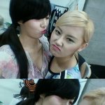 '포미닛' 현아·허가윤, 뽀뽀하는 <b>사이</b>?