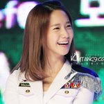 윤아 <b>미소</b>를 보면 기운이 나네요