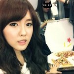 트위터에서 화제가 된 효민 마네킹 몸매, 헤바클로니아 <b>cf</b> 현장?