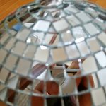 블링블링 미러볼로 인테리어하기