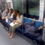 숨막히는 <b>뒷태</b>;;  장난아님..