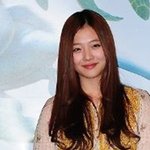 '코끼리 허벅지'라고 불리는 여자 아이<b>돌들</b>