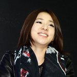 '<b>2ne1</b>' 산다라박, 얼굴에 살 올랐어?