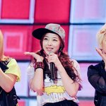 f(x), '화려한 무대 <b>감상</b>해보실래요?'