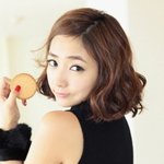 올봄 유행하는 <b>단발펌</b> 스타일의 여자 연예인들