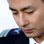 군대에 입대한 후에도 관심이 끊이지 않아!