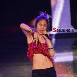 'f(x)' 크리스탈, <b>내</b>바지 <b>신상</b>이야