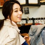 <b>쇼핑</b>도 화보같은 여자 스타들
