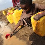 나에게 '생명의 물'은 <b>흙탕물</b>입니다.