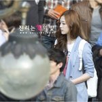 'f(x)' 설리, 퇴근하는 모습도 <b>우월</b>해