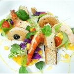 ~망고 드레싱을 곁들인 오렌지와 <b>새우</b> 샐러드~*