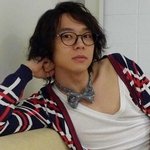 아줌마스러움이 묻어나는 남자 아이돌