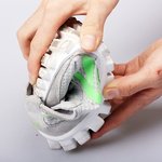 간만에 인터넷 뒤지다가 발견한 대박 신기한 <b>런닝</b>화 이거 뭐예요?