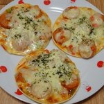 만두피로 만든 두가지<b>맛</b> <b>피자</b> ^^