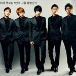 <b>블랙</b> 콥셉트가 잘 어울리는 남자 아이돌