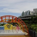 석연찮은 추모제 장소변경은 정치적 <b>외압</b> 탓?