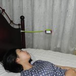++<b>기발</b>한 침대용 스마트폰거치대++