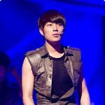 '비스트' 윤두준, <b>무대</b>에서도 <b>연기</b>하네?